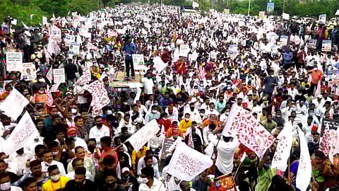 "१५ ऑगस्टपर्यंत दि बा पाटील यांचे नाव द्या, अन्यथा..."