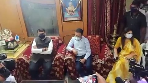 Devendra Fadnavis Khadse house visit