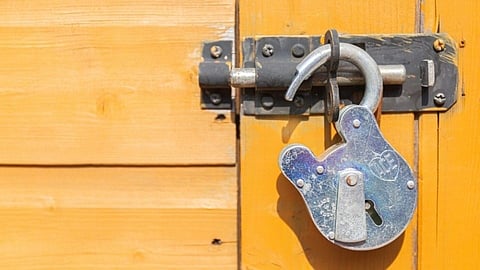 कोल्हापुरात पूर्वीप्रमाणेच निर्बंध कायम; हे राहणार सुरु, हे बंद