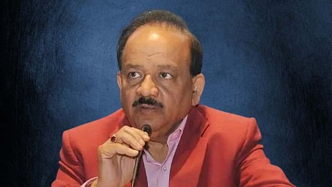 'वैज्ञानिक तथ्यांच्या आधारेच वाढवलं दोन डोसमधील अंतर'