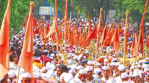 यंदाही पायी वारी नाहीच! पालख्यांचं बसमधूनच होणार प्रस्थान