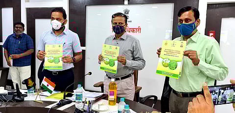 पालक सचीव एकनाथ डवले