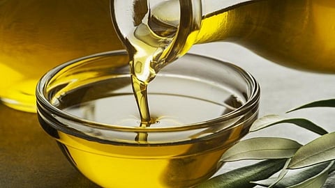 सर्वसामान्यांना दिलासा; खाद्यतेलाच्या दरात 'इतक्या' रुपयांची घसरण