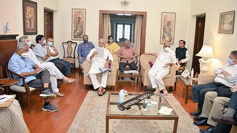 राष्ट्रमंचची बैठक व विरोधी ऐक्यापुढील आव्हाने