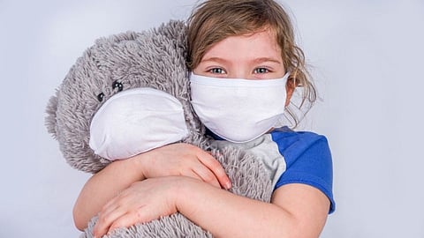 कोरोनामुळे 'या' देशात दगावली सर्वाधिक मुले; जुलैमध्ये वाढलं प्रमाण