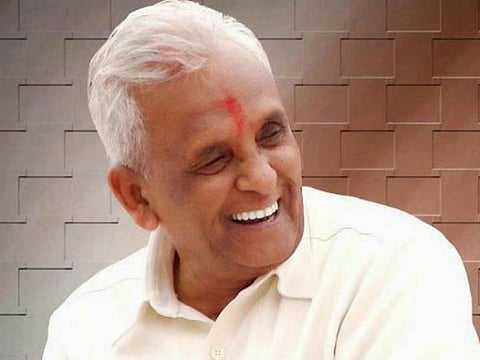 माजी आमदार गणपतराव देशमुखांची प्रकृती स्थिर; अफवांवर विश्वास ठेवू नका