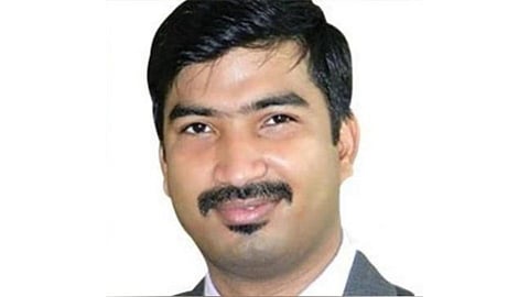 रत्नागिरीचे जिल्हाधिकारी लक्ष्मीनारायण मिश्रा यांची बदली