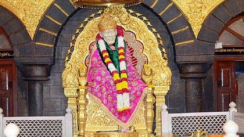 Shirdi: शिर्डीत पाच दिवसांत सात लाख लाडूंची विक्री! विक्रीत मोठी वाढ; दररोज तयार होतात दीड लाख लाडू