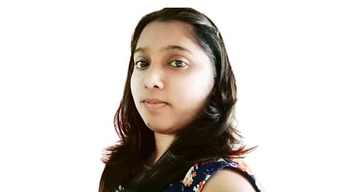 माणुसकीचं दर्शन! तब्बल शेकडो बेवारस मृतदेहांवर सुप्रियाकडून अंत्यसंस्कार