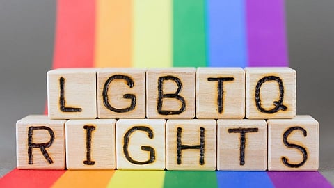 तृतीयपंथीयांसाठी स्वतंत्र शौचालय हवं; दिल्ली हायकोर्टात याचिका