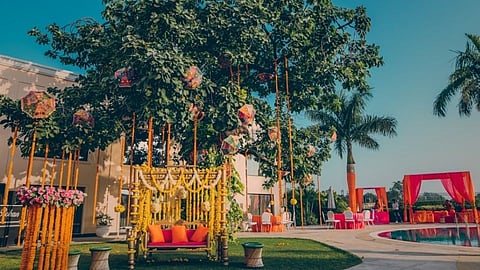 पर्यटकांचा पत्ता नाही! 'खजुराहो' बनतंय डेस्टिनेशन वेडिंगचं स्थळ