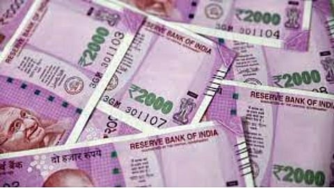 केंद्रीय कर्मचाऱ्यांना बसू शकतो ऑगस्टमध्ये धक्का! यामुळे वाढणार नाही वेतन