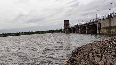 कुरनूर धरण आता अर्धशतकाच्या उंबरठ्यावर !