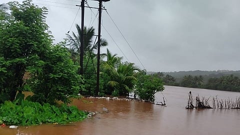 Chiplun Flood : चिपळूणात पुरात अडकले 1200 हून अधिक लोक