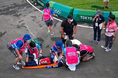 Olympics - रेसवेळी अपघात, अॅथलिट ट्रॅकवरून थेट ICUमध्ये; VIDEO