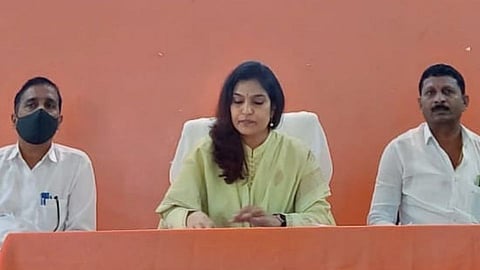 भाजप आमदाराच्या घोटाळ्यावर किरीट सोमय्या गप्प का?