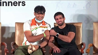 neeraj chopra and ravi dahiya