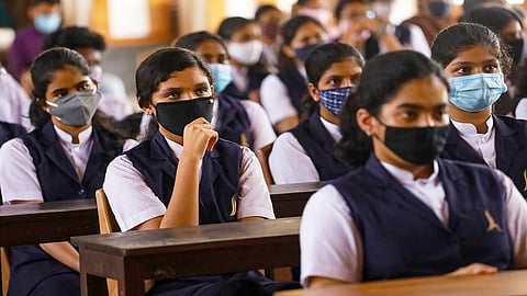 One state one paper 3rd std to 8th std examinations similarity in valuation education marathi news