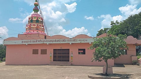 श्रावण विशेष : सोलापूर जिल्ह्यातील एकमेव स्वयंभू महादेव मंदिर