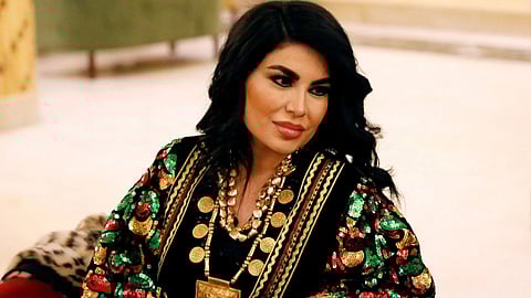 तालिबानी आले, अफगाणिस्तानातील प्रसिद्ध गायिकेनं सोडला देश