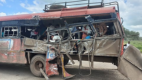 bus accident, buldana