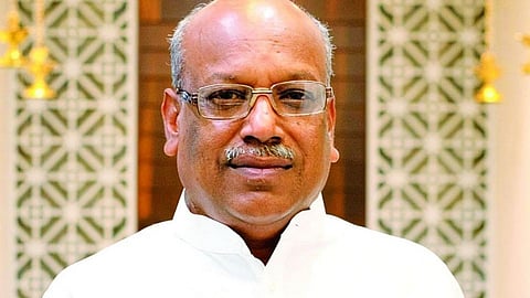 मराठीच्या ‘अभिजात’ दर्जासाठी खासदार धोत्रे यांचे केंद्राला साकडे