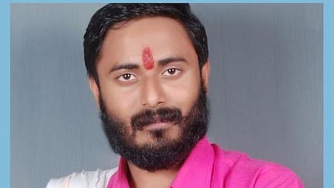 आमदार भुयार यांना शिक्षा; तहसीलदारांना मारला होता माईक फेकून