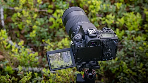 'या' पद्धतीने स्वच्छ करा DSLR ची लेन्स
