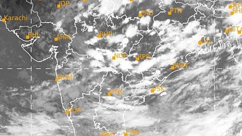 मॉन्सून पुन्हा होतोय सक्रिय! चार ते पाच दिवस पावसाचे संकेत