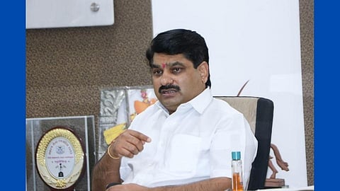 कुणालाही मदतीपासून वंचित ठेवू नका; सतेज पाटलांचे अधिकाऱ्यांना आदेश