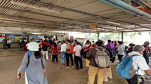 डोंबिवली रेल्वे स्थानक