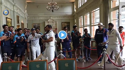 Shami-Bumrah-Welcome