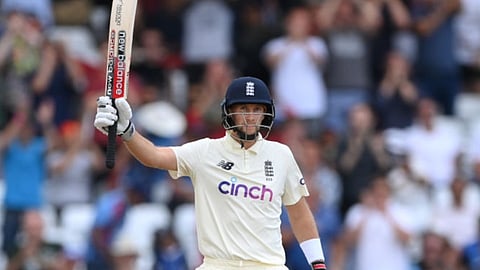 Joe-Root-Batting