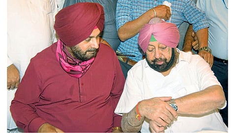 navjot singh sidhu and Amarinder Singh