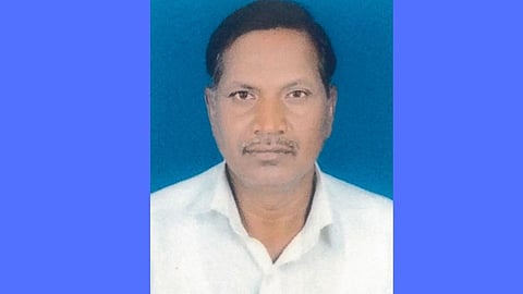 घासलेटच्या दिव्याखाली अभ्यास करून पोहोचला प्राचार्य पदावर