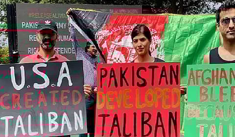 'पाकिस्तान मुर्दाबाद' घोषणा देणाऱ्यांवर तालिबानकडून गोळीबार