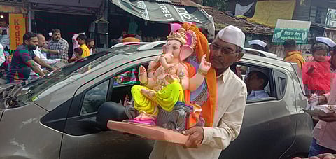 बाप्पाच्या आगमनामुळे कोरोनाकाळात नवचैतन्य! निपाणीसह परिसरात स्वागत