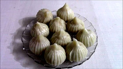 गणपती स्पेशल : गव्हाच्या सत्त्वाचे मोदक