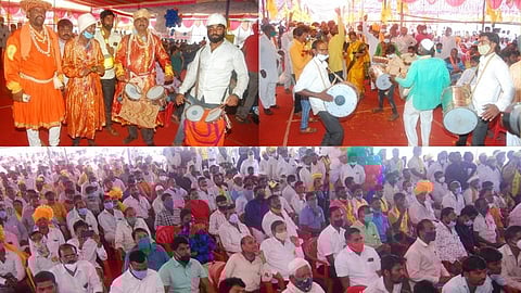 लोकवाद्यांच्या तालात ओबीसी मेळावा रंगला, मात्र कोरोना नियमांचा फज्जा उडाला