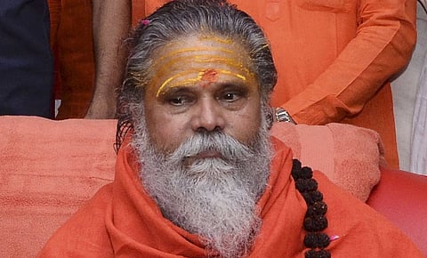 महंत नरेंद्र गिरींनी मृत्यू आधी शूट केलेला व्हिडिओ; 6 जणांना अटक