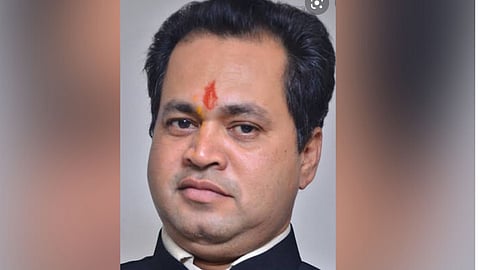 कोकणवासियांची सहनशक्ती संपली; मुंबई-गोवा महामार्गाचे काम पुर्ण करा