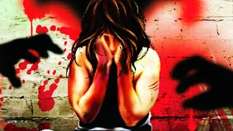 पुण्यातील युवकाने केला नागपुरातील युवतीवर बलात्कार