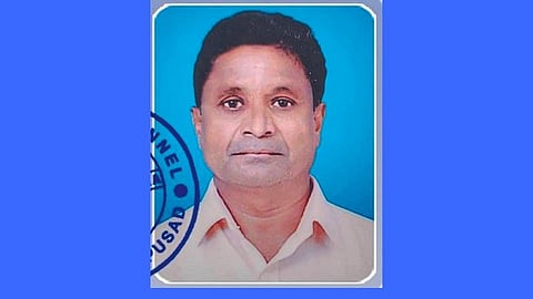 वेळेवर वेतन करा; अन्यथा आत्मदहनाची परवानगी द्या