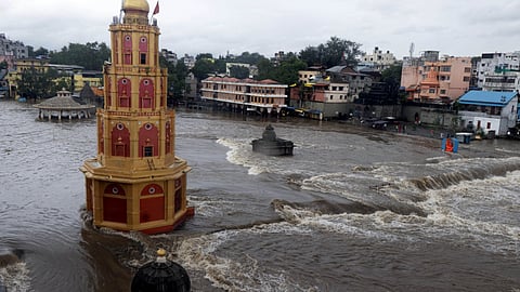 Nashik Flood Latest Marathi news