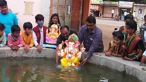 मोहोळ तालुक्यात सामाजिक उपक्रमाद्वारे शांततेत गणेश विसर्जन