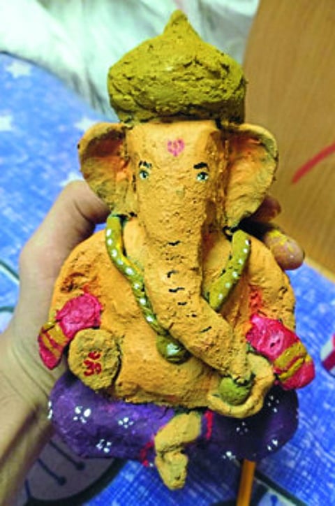 कोल्हापूर: जहाजातच बनवली गणेशमूर्ती!