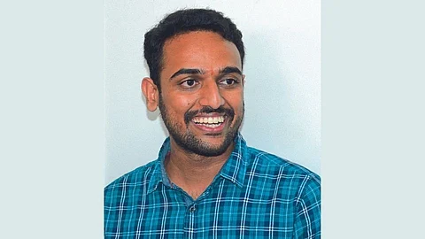 upsc result vinayak narwade scored 37th rank in 2nd attempt in upsc
