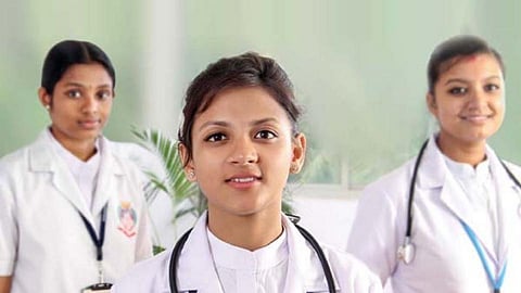 नॅशनल हेल्थ मिशनमध्ये 'एएनएम'च्या 5000 पदांची भरती!