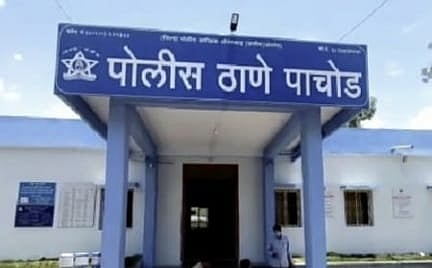 औरंगाबाद : दुमजली माळद कोसळून आजोबा व नात ठार