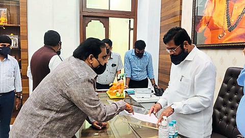 mla kande demanded a relief fund of 7 crore for nandgaon